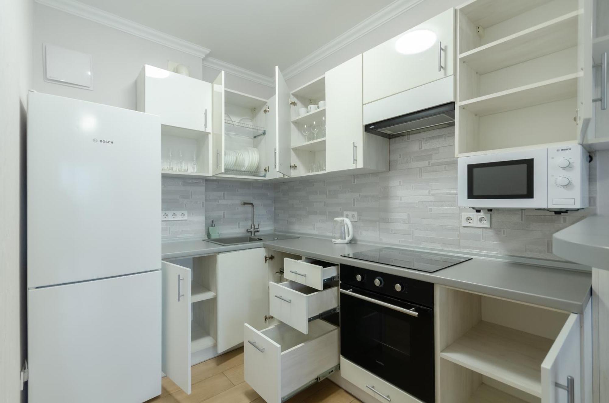 Petrovdom 41B-59B-90B-77B Stunning City View Apartments At Rc Kvartet, Central Railway Station Kiew Exterior foto