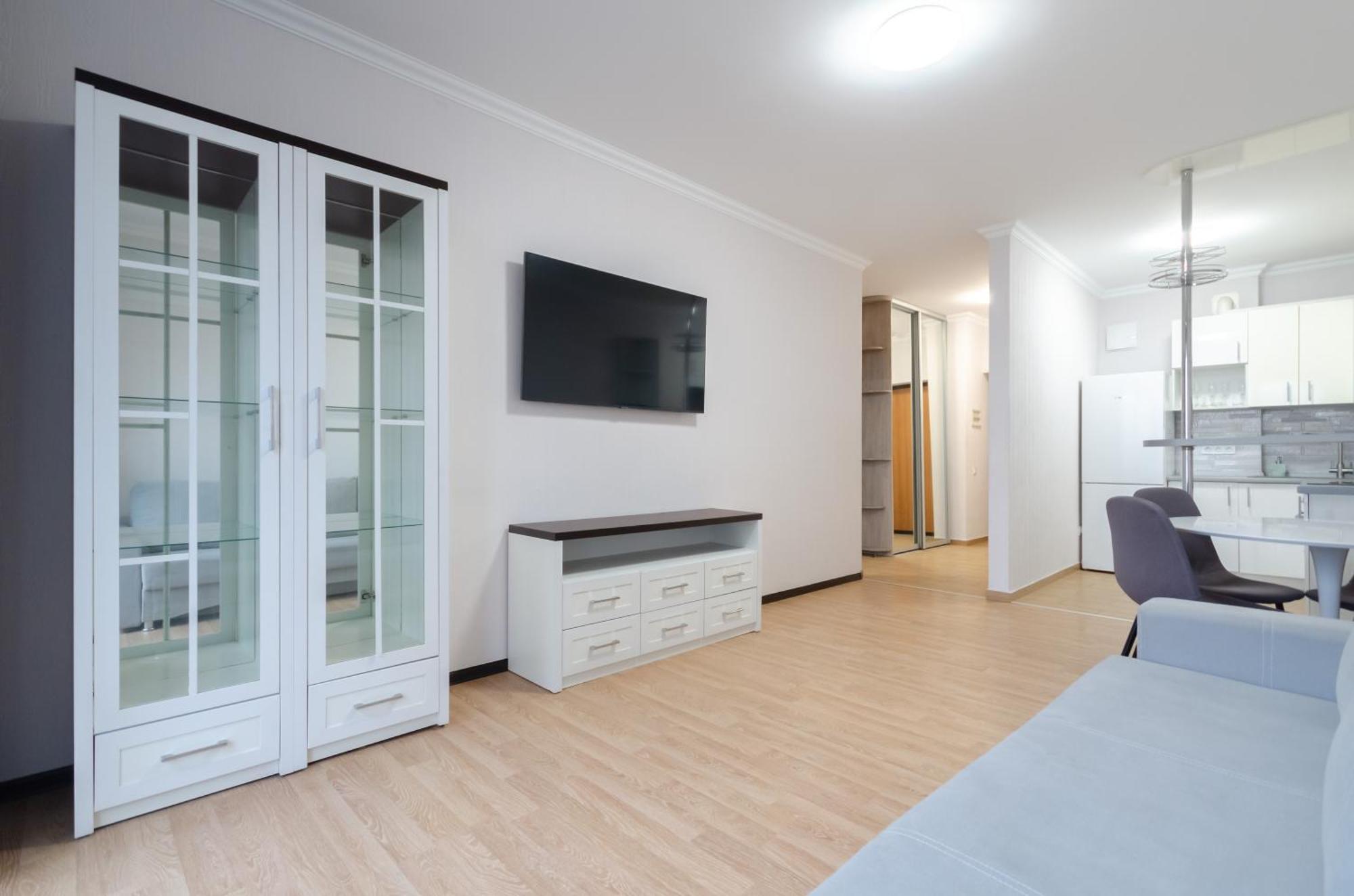 Petrovdom 41B-59B-90B-77B Stunning City View Apartments At Rc Kvartet, Central Railway Station Kiew Exterior foto
