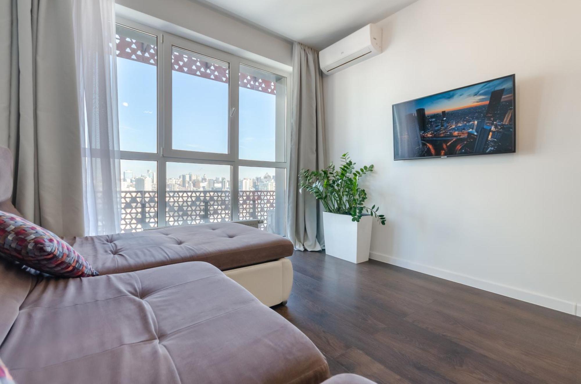 Petrovdom 41B-59B-90B-77B Stunning City View Apartments At Rc Kvartet, Central Railway Station Kiew Exterior foto